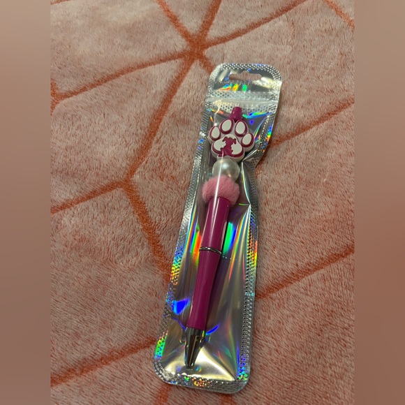 ✨New✨ Hand Beaded Dog Paw Pen 🐾 - Picture 8 of 8